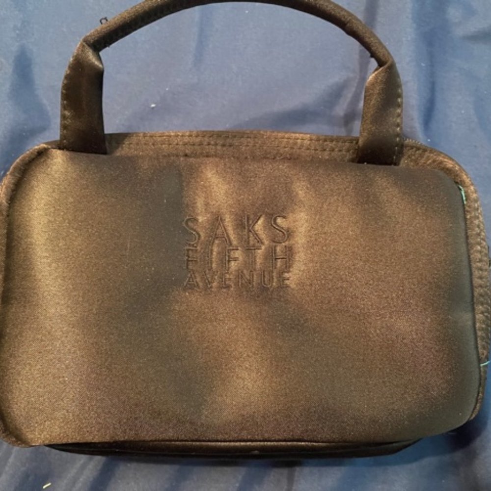 Saks 5th Avenue Triple Zip Makeup Organizer